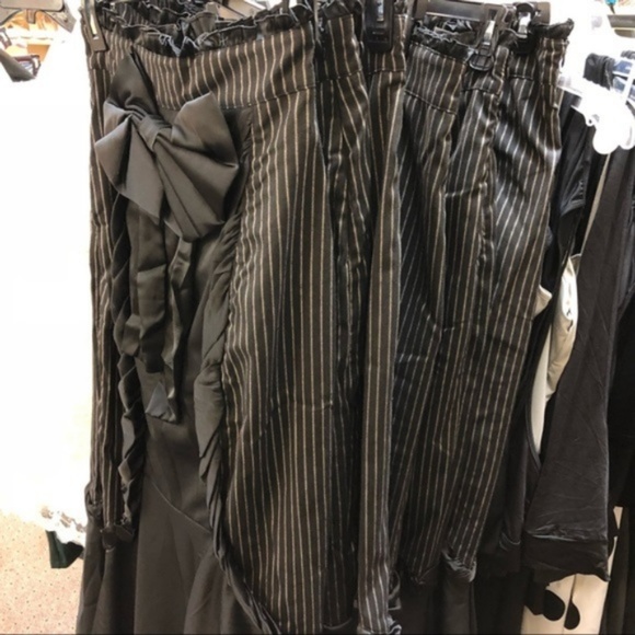 Victorian Black Pinstripe Bow Gothic Mermaid Skirt - Picture 8 of 8